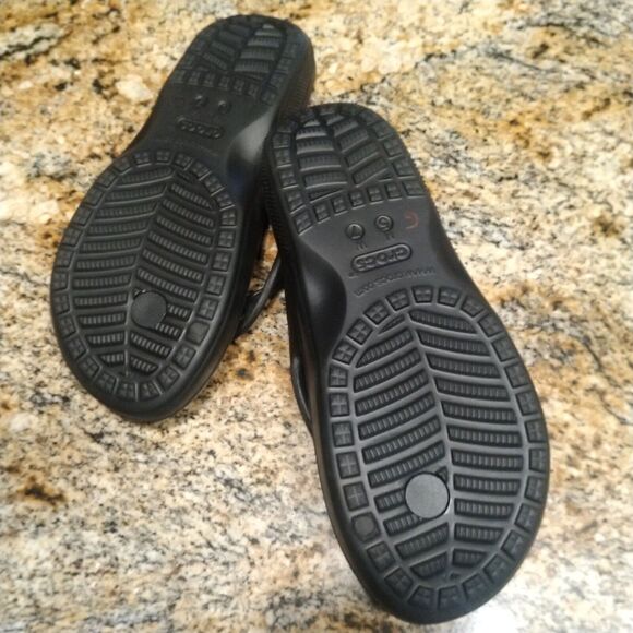 Crocs Unisex Baya II Flip Flops Sandals Iconic Comfort Size M5 W7 Black - Picture 6 of 10